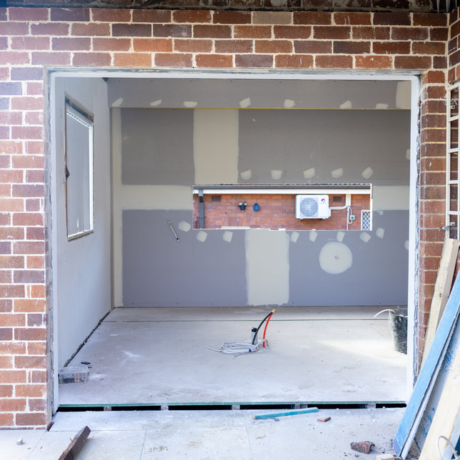 100mm x 100mm x 8mm x 2100mm Hot Rolled Steel Angle Lintel – Structural Support for Masonry Openings