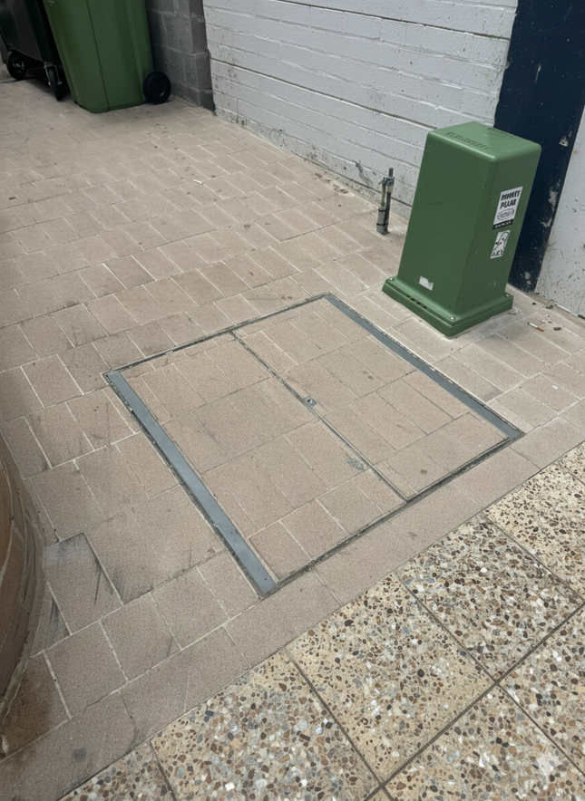 900 x 600mm Galvanised Tile Insert Pit Cover – for Paved & Tiled Areas