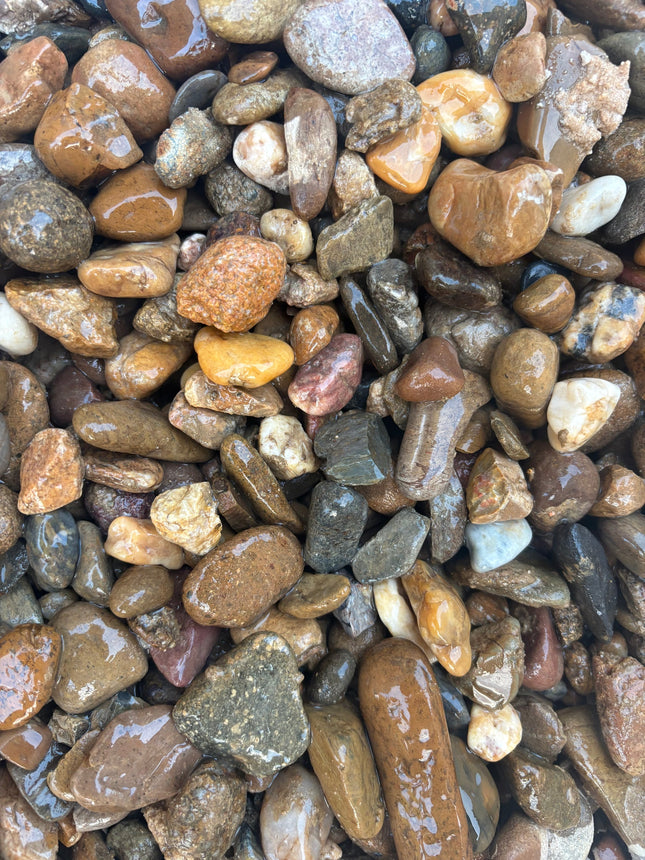 River Pebble 20mm (1T Loose)
