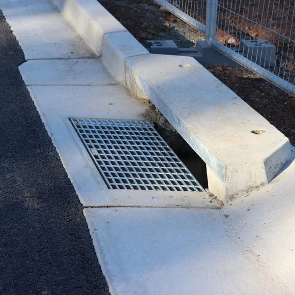 3000mm Kerb Concrete Lintel – 3600mm Overall – Civilcast