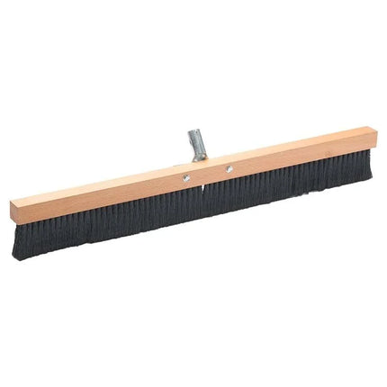 900mm Finishing Broom – Soft Bristles, Timber Frame