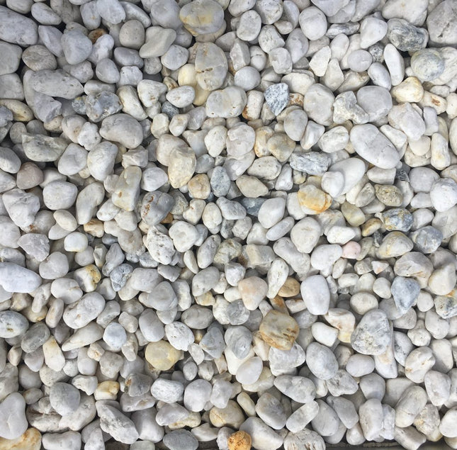 Half Bulk Bag Cowra White Decorative Pebbles – 20mm