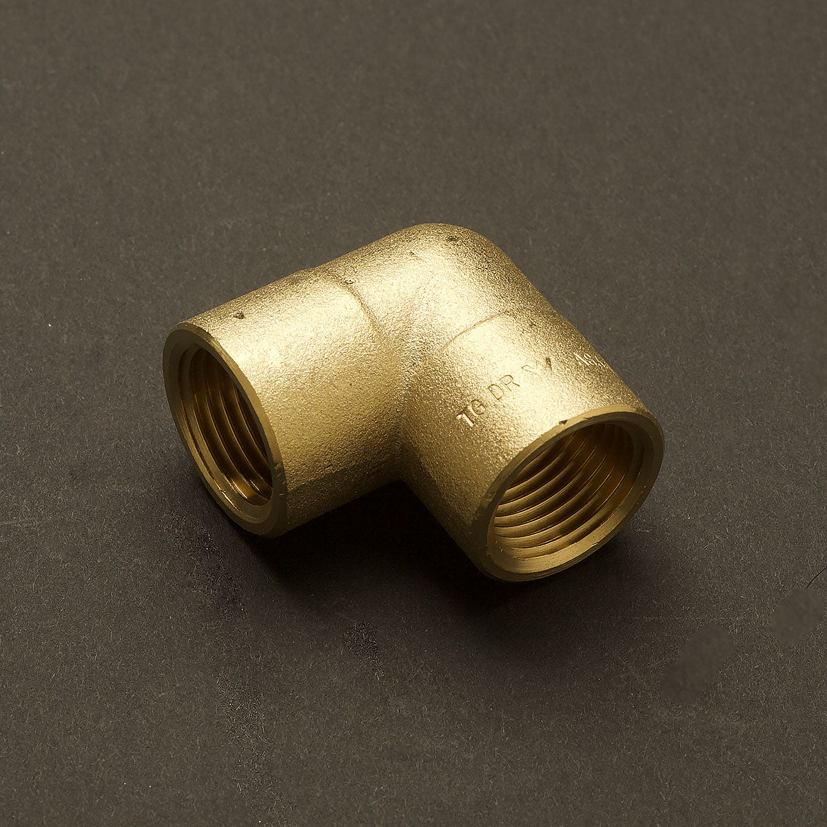 Brass Elbow 90 Deg F-F – 15mm (1/2in) LF
