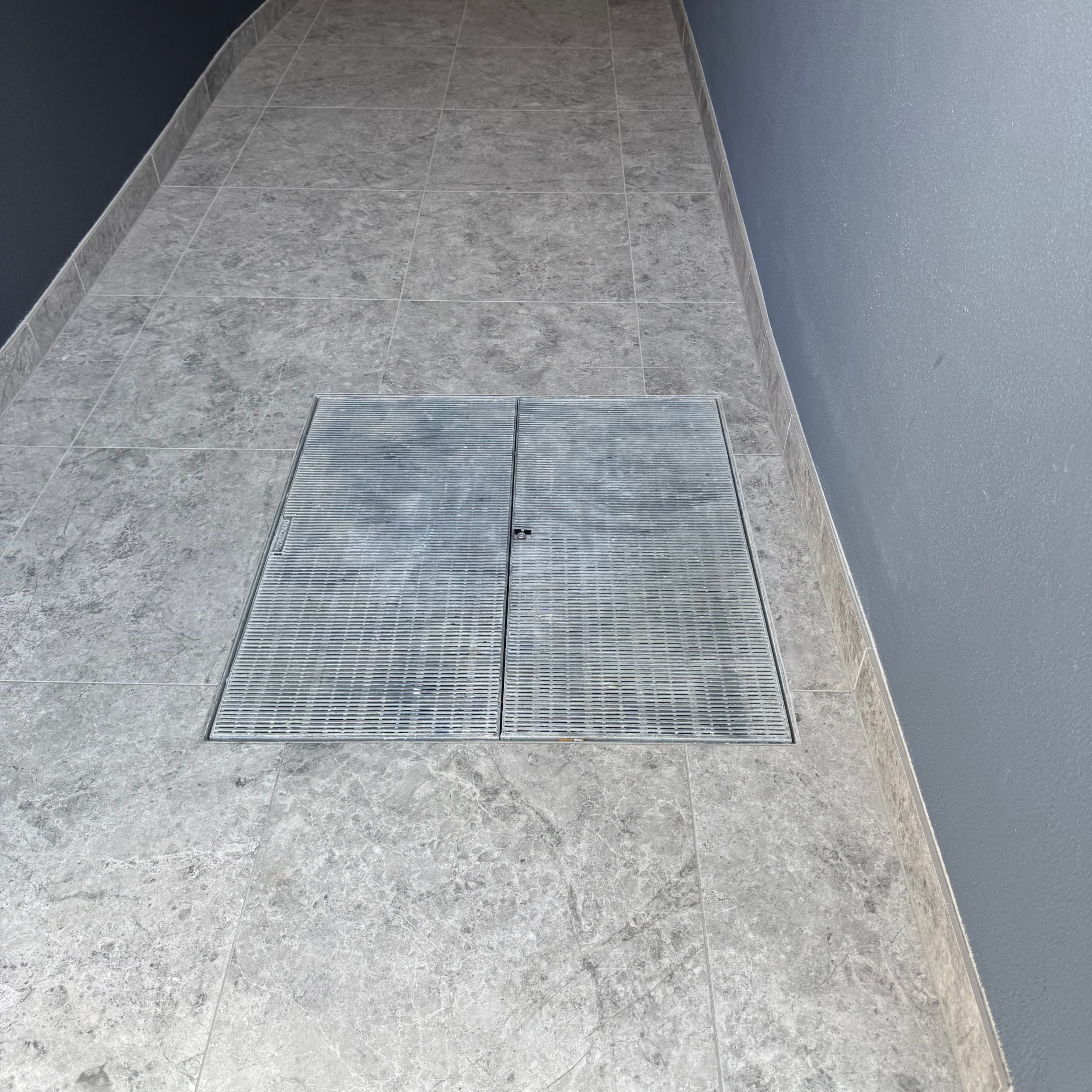 Budaguard™ Galvanised Heelguard Pit Grate – 900 x 900mm (Medium Duty Class B)