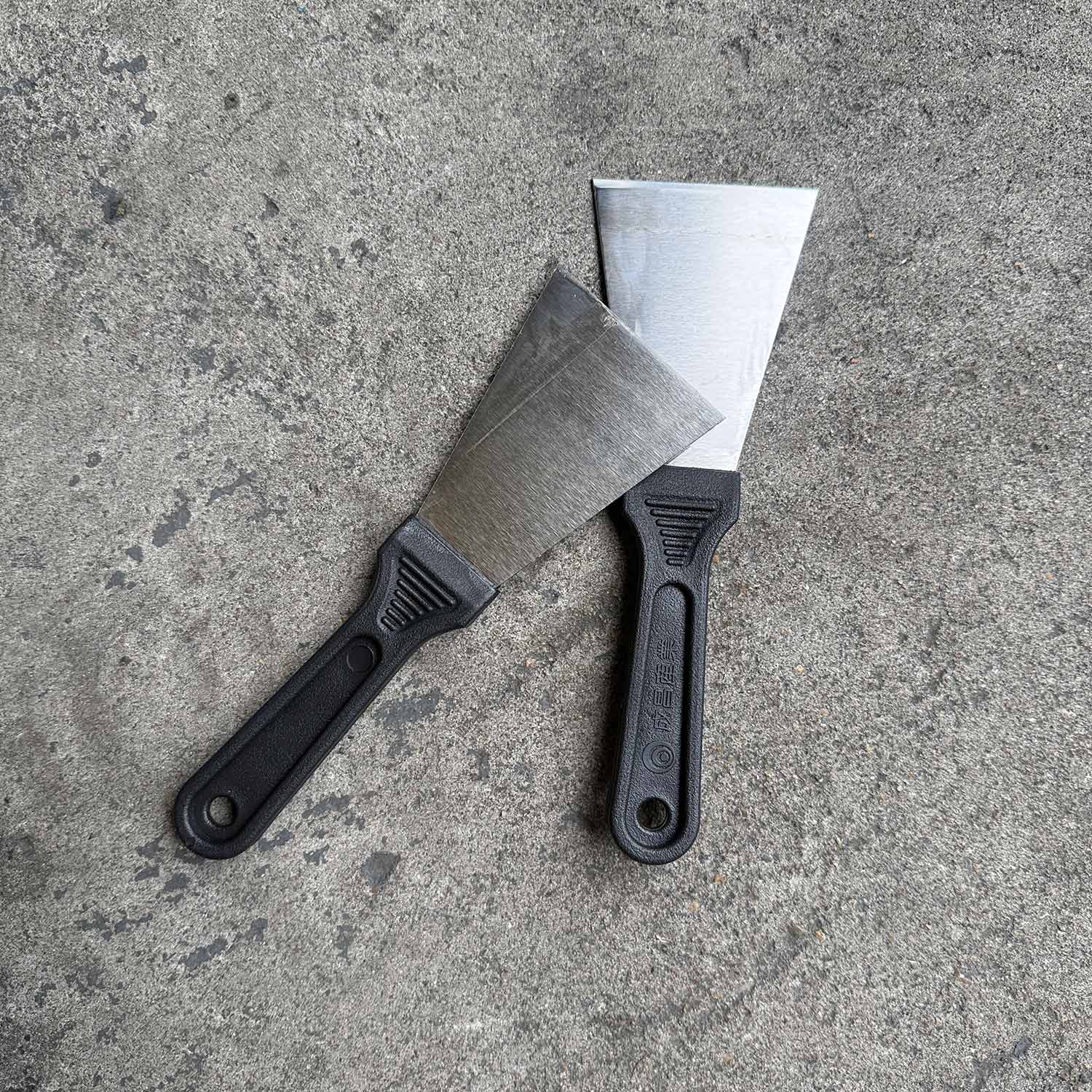 KC – Economy Putty Knife Scraper Black – EPK