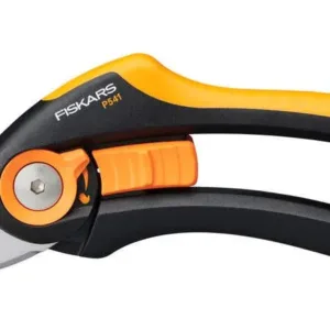 Fiskars Secateurs Bypass Smartfit P541