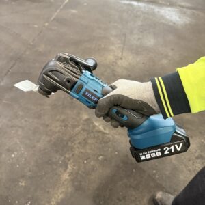 Kc Tiler Multi-Function Tool inclues 2 Batteries