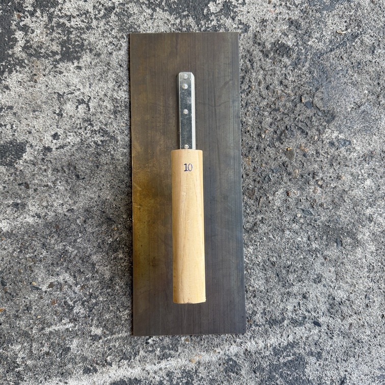 KC – Finishing Trowel 300mm – KFT300